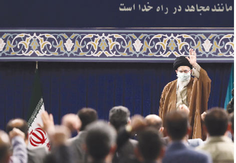 دولت کارهای اقتصادی مهمی در پیش دارد؛ همه کمک کنند تا به نتیجه دست یابد