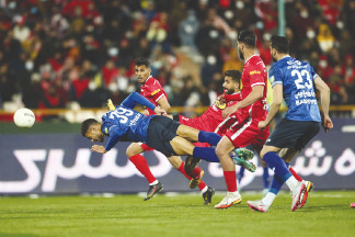 پرسپولیس – استقلال ، قبل از جام جهانی