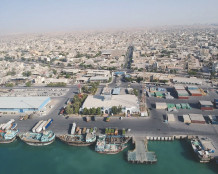 بندرلنگه، قطب ترانزیت خودرو و کانتینرهای یخچالی است