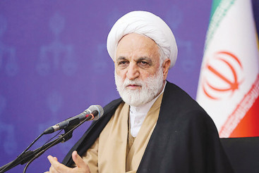 رئیس قوه قضاییه: نظارت و رفع کاستی‌ها و نواقص را از مجموعه خودمان آغاز کنیم