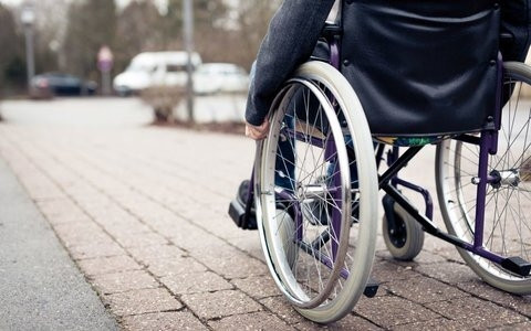 وضعیت معلولان نیازمند توجه ملی