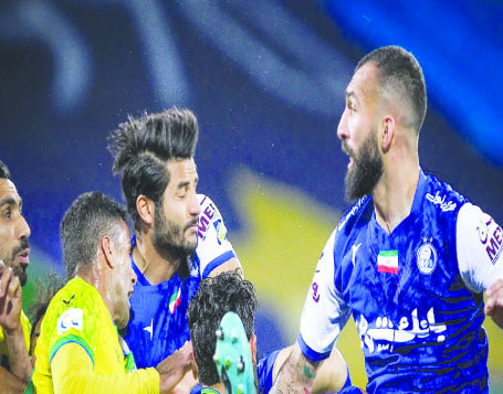 شانس قهرمانی استقلال خیلی کم شد