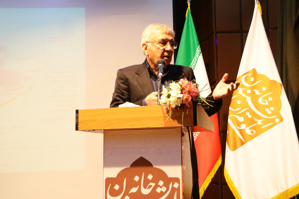 رعایت اعتدال و انصاف در «پژوهش» مهمترین شاخصه دکتر تمیم داری است