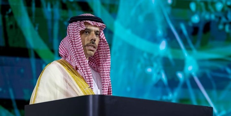 بن‌فرحان: عربستان از تقویت همکاری‌ها بین کشورهای عربی  و چین حمایت    می‌کند