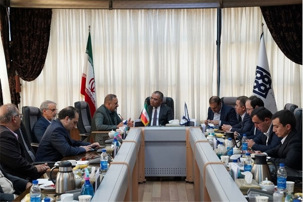 آمادگی دانشگاه علوم پزشکی تهران برای انتقال تکنولوژی به ازبکستان