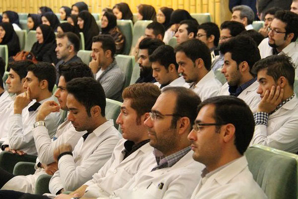آزمون پذیرش دانشجوی پزشکی از لیسانس ۲۹ تیر برگزار می‏شود