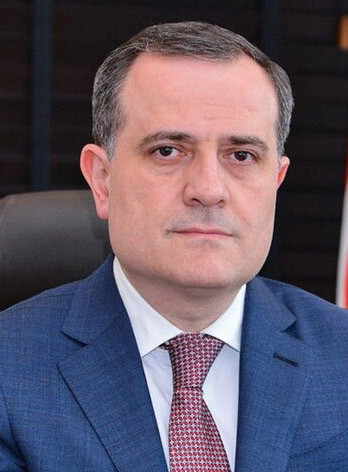 وزیر خارجه آذربایجان: به توسعه مثبت روابط با ایران علاقه‌مندیم