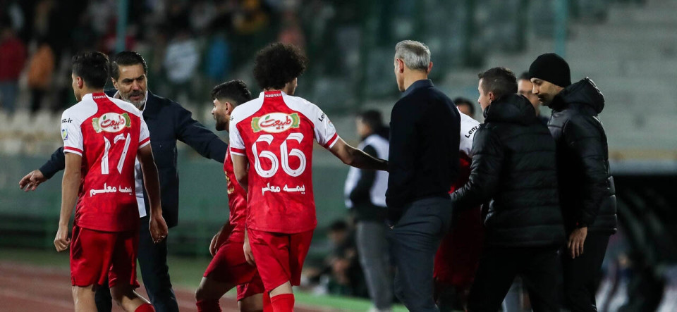 زمستان سرد در انتظار چند سرخپوش