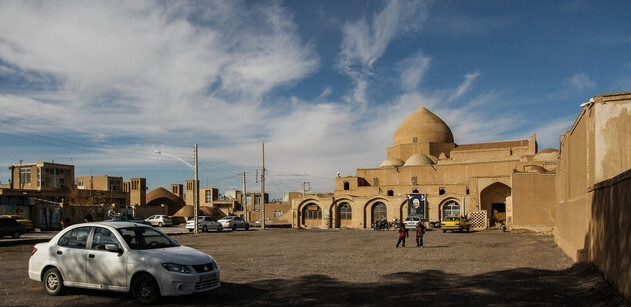 ۹۱ هزار نفر از اماکن اردستان بازدید کردند