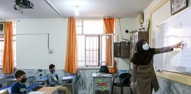 مراحل چهارگانه ارزیابی تکمیلی استخدام معلمان جدید در حال انجام است