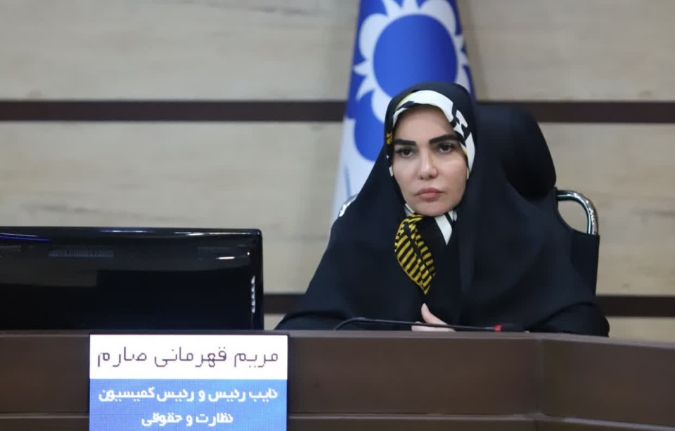 بازارچه عرضه محصولات برای بانوان کارآفرین  در مناطق دهگانه کرج راه اندازی می شود