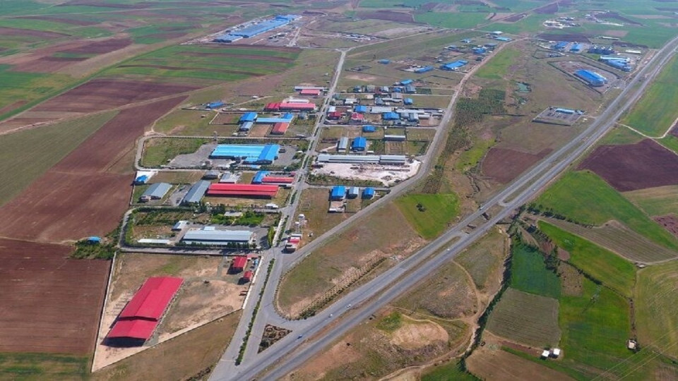 ساماندهی بیش از ۲۵ هزار واحد صنفی آلاینده در کردستان