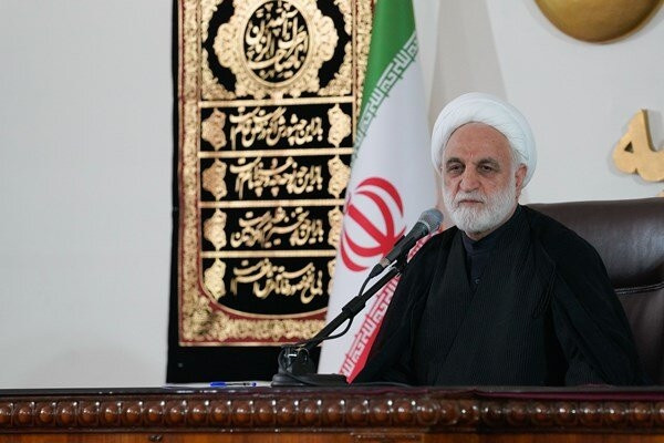 رمزارزها می‌توانند باعث مشکلات اقتصادی و اجتماعی شوند