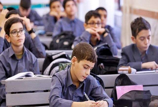برنامه درسی آموزش زبان‌های آلمانی و فرانسوی تدوین شده است