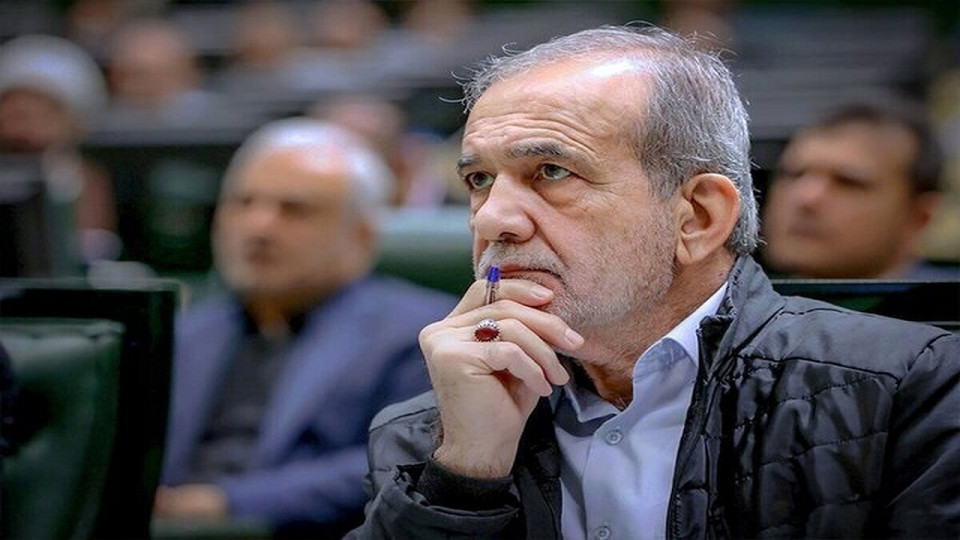 پزشکیان: امید دشمنان مشکلات داخلی ما است