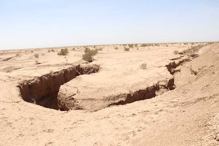 هشدار آب منطقه‌ای البرز درباره بحران فرونشست زمین در البرز