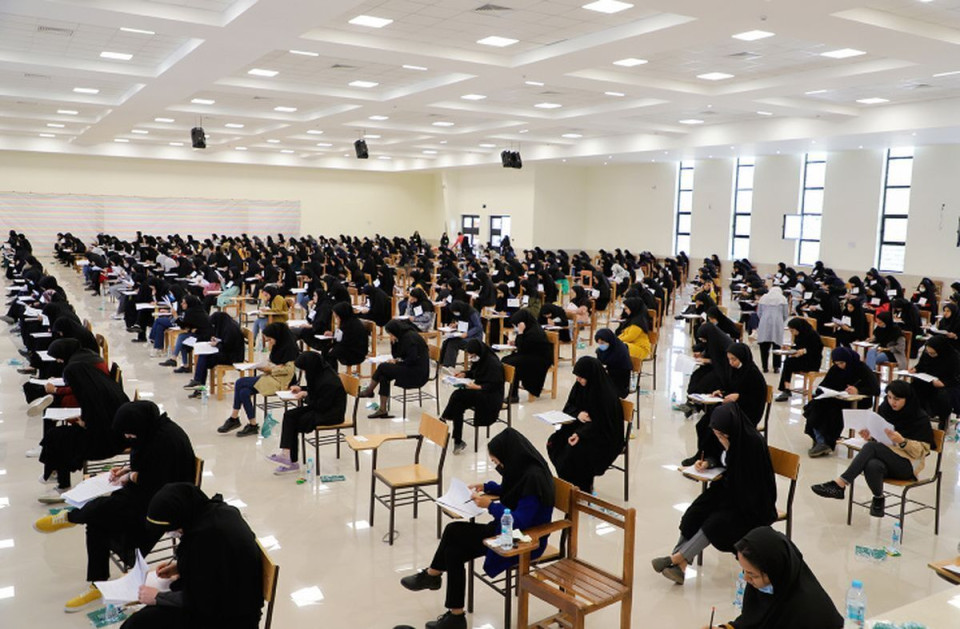 اولین آزمون استخدامی ۱۴۰۴، خردادماه برگزار می‌شود