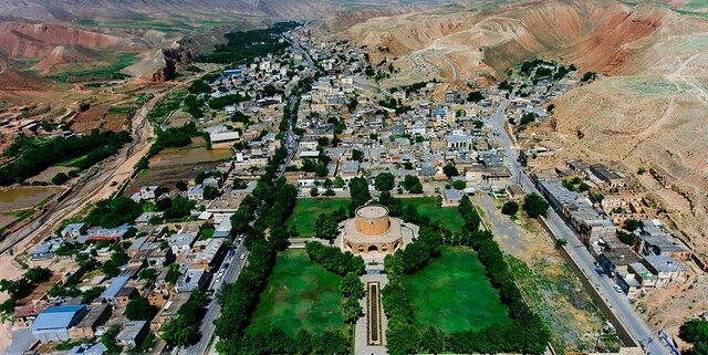 کلات قابلیت تبدیل‌ شدن به قطب‌ صنعتی  شمال شرق کشور را دارد