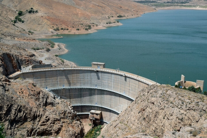 گذر از تابستان سخت فارس با مدیریت منابع آبی
