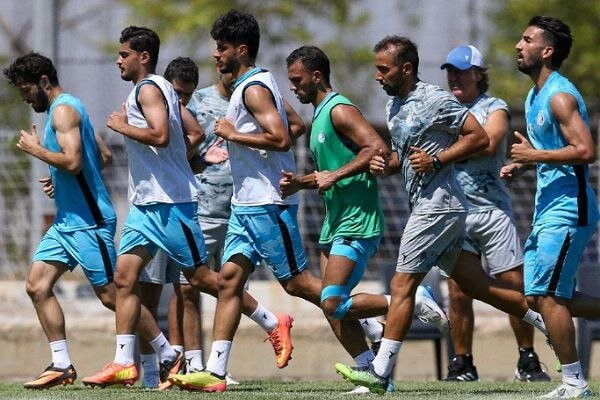 استقلال بازیکنان بزرگ می‌خواهد