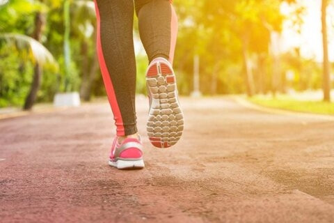 پیاده‌روی روزانه باعث کند شدن روند پیری مغز می‌شود