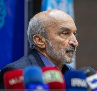 امروز بیش از هر زمان دیگر به مشارکت نخبگان برای حل بحران‌ها نیاز داریم
