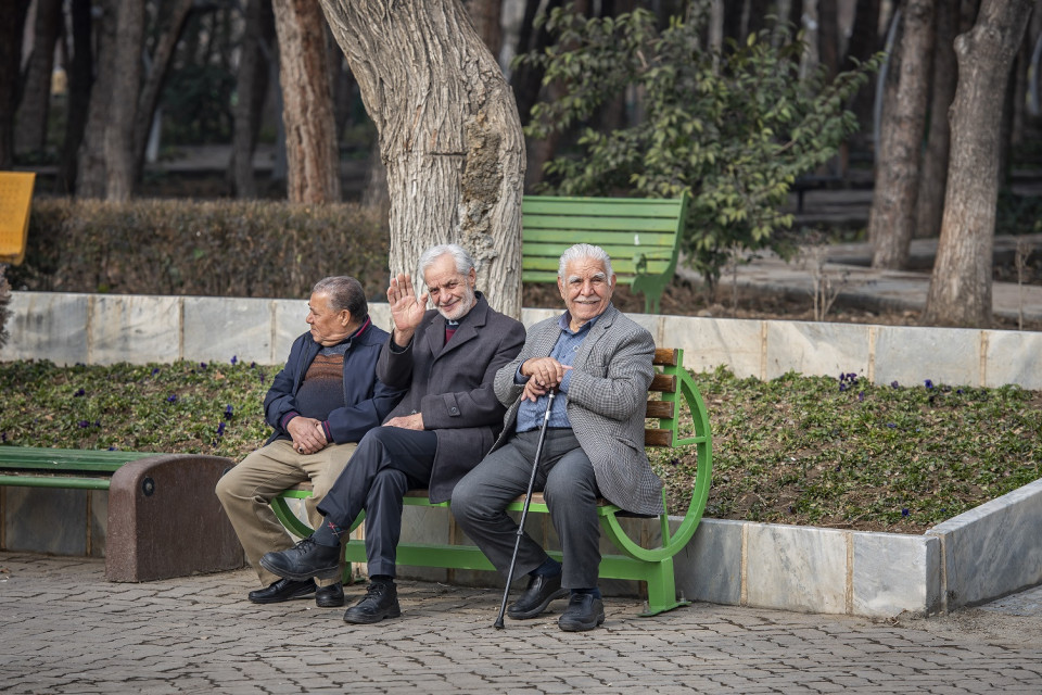 بازنشستگان از امروز معوقات متناسب‌سازی  و افزایش حقوق سالیانه را دریافت می‌کنند