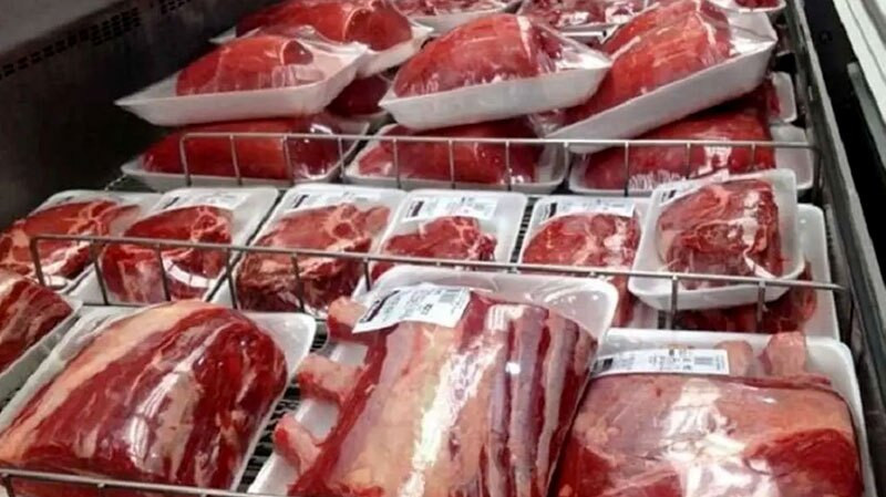 آغاز توزیع گوشت های تنظیم بازار در فروشگاه‌های زنجیره ای