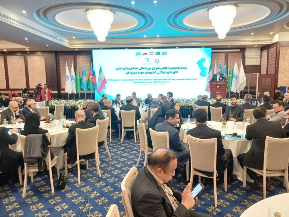 انجام ۸۰ درصد تجارت ایران و روسیه  با ریال و روبل