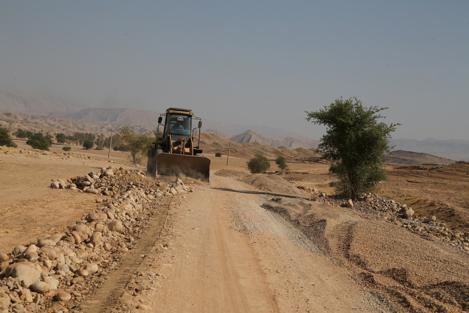 پیشرفت ۵۰ درصدی پروژه عام المنفعه بازسازی  و بهسازی جاده دسترسی به چاه‌های ۲ و ۷ كارون