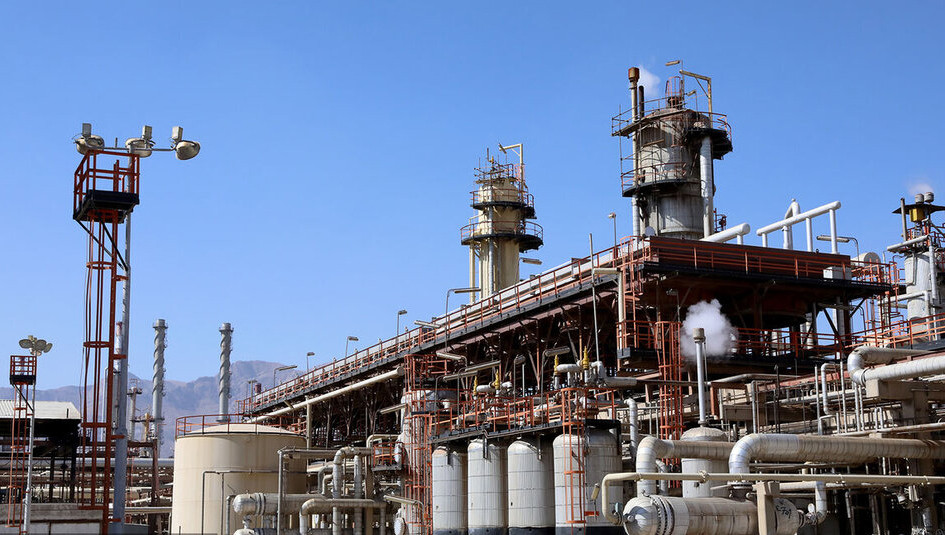رشد ۲۷۵ درصدی سود پالایشگاه اصفهان