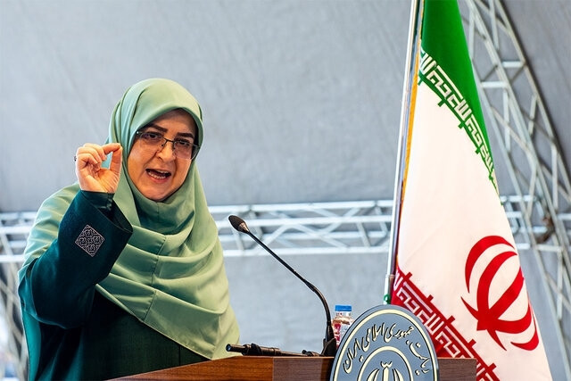 تولید سوخت و خودرو باکیفیت اولویت  دولت است