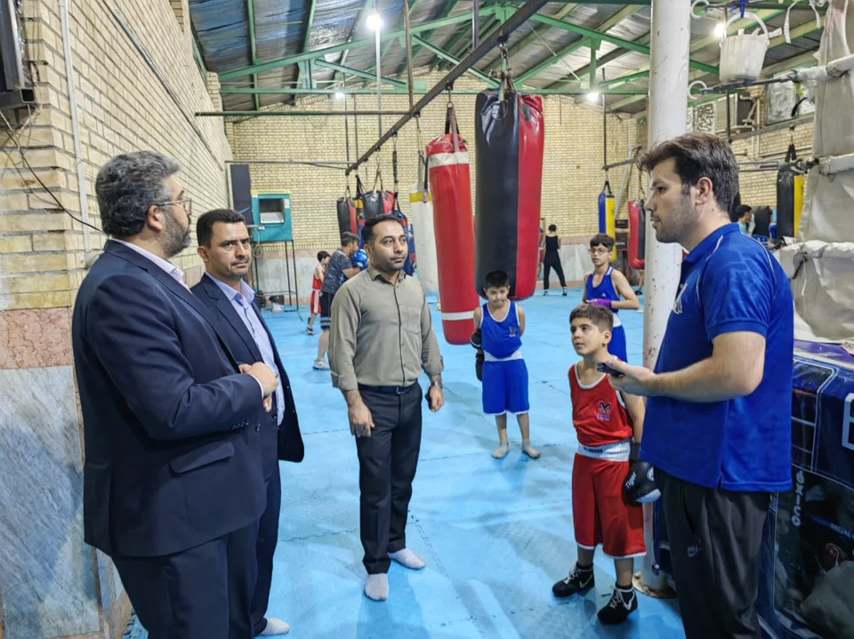 فرماندار قدس از سالن بوکس بازدید کرد