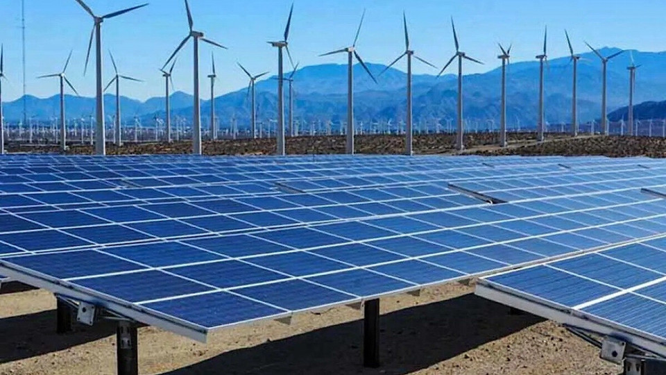 ظرفیت نیروگاه‌های تجدیدپذیر کشور  به ۳۱۰۰ مگاوات می‌رسد