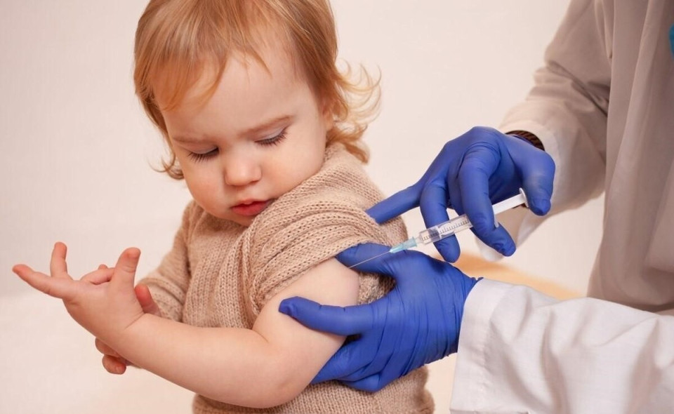 آنچه که لازم است درباره واکسیناسیون کودکان بدانیم!