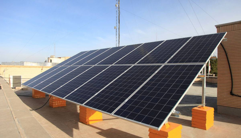 ۱۲۰۰ مدرسه تهران در حال تجهیز به پنل خورشیدی