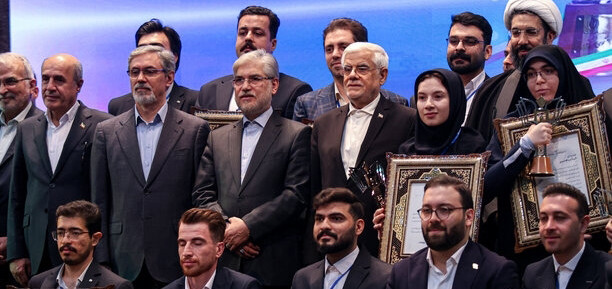 مهلت ثبت‌نام جشنواره دانشجوی نمونه ۱۴۰۴  تا ۱۲ آذرماه تمدید شد