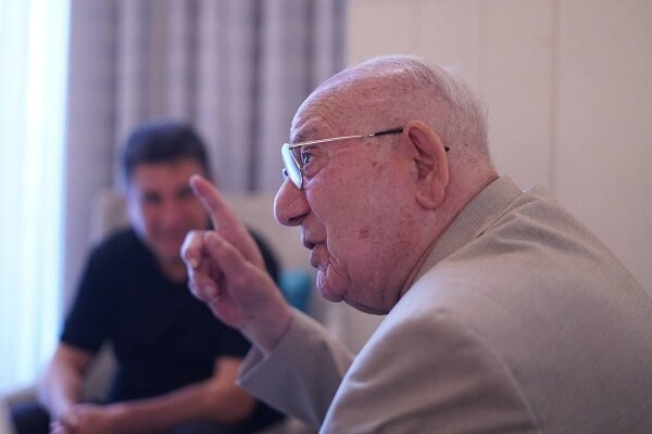 تیم ملی باید با تیم های قوی بازی کند