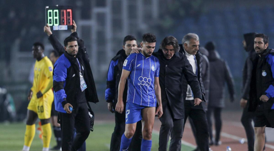 منیر الحدادی دربی را از دست داد