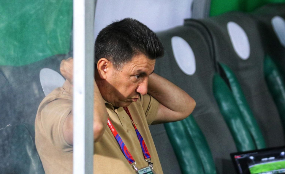 گروه ما از گروه های دیگر بهتر است