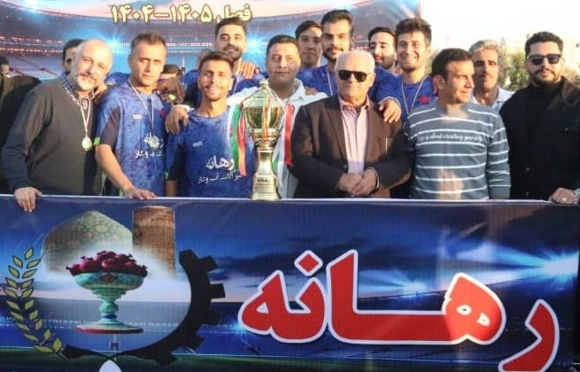 به دنبال ایجاد یک ساختار قوی باشگاهی  هستیم