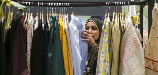 چند درصد بازار در اختیار پوشاک وارداتی است؟