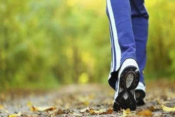 پیاده‌روی عارضه خستگی را در مبتلایان  به سرطان روده تسکین می‌دهد