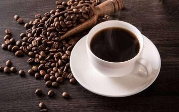 این چند مکمل را هرگز همراه با قهوه مصرف نکنید