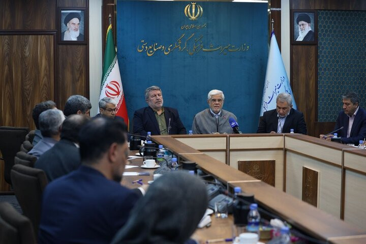دستور عارف برای برخورد قاطع  با سوءاستفاده‌کنندگان از گرانی‌ها