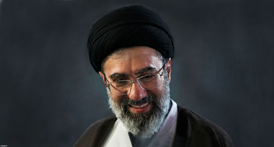 قیام برای خدا، زیربنای مکتب خمینی کبیر و خامنه‌ای عزیز