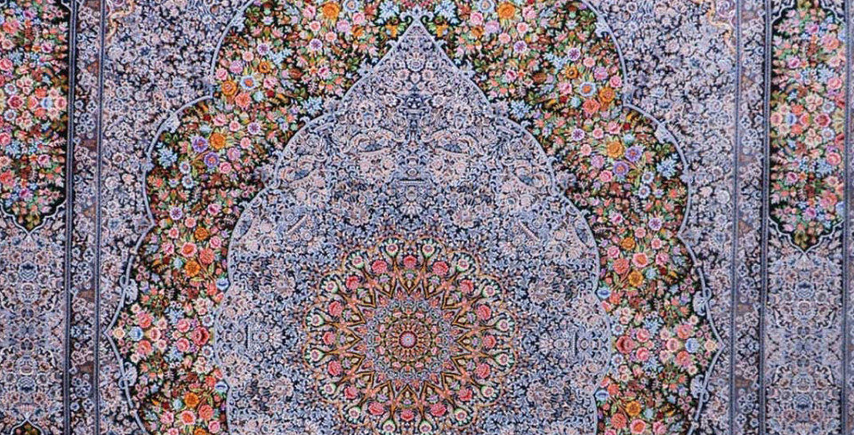 تأمین ابریشم فرش دستباف از مسیر همکاری با ترکمنستان