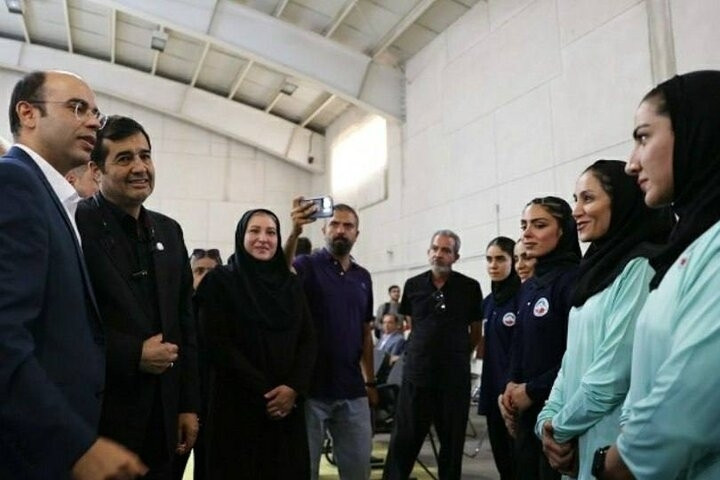 دنیامالی خطاب به دختران ووشو:روی قهرمانی در ناگویا متمرکز شوید