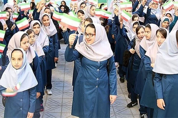 خرید لباس فرم جدید اجباری نیست