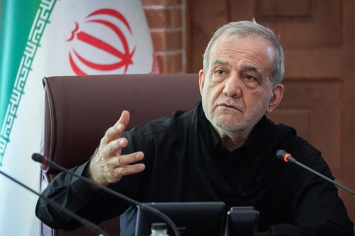 مصمم به استفاده از ظرفیت دانشگاهیان برای مدیریت کشور هستیم